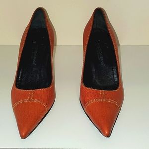 Dolce & Gabbana  36 1/2 Pumps